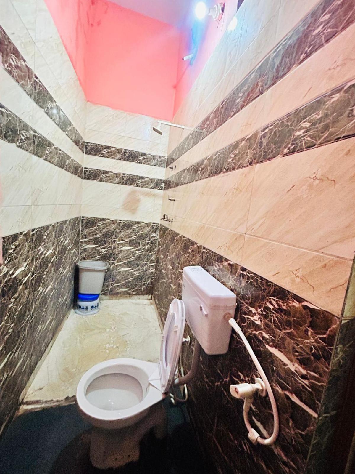 Agrawal Inn Guest House 马图拉 外观 照片