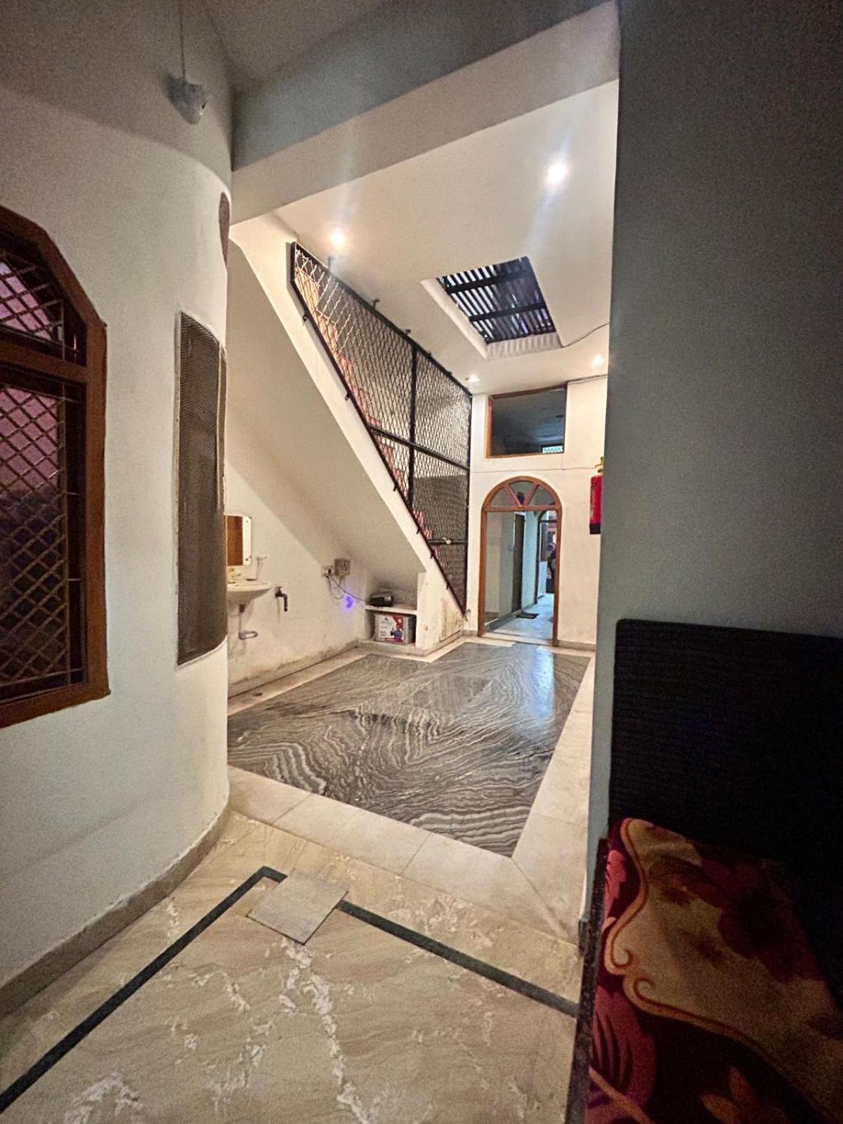 Agrawal Inn Guest House 马图拉 外观 照片