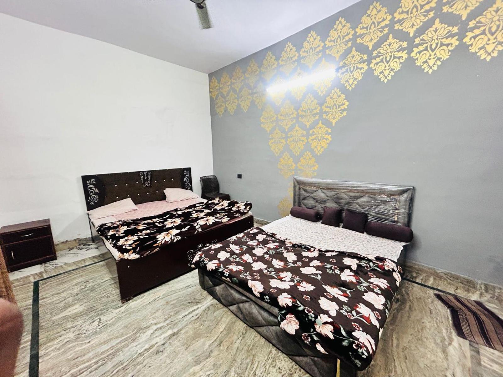 Agrawal Inn Guest House 马图拉 外观 照片