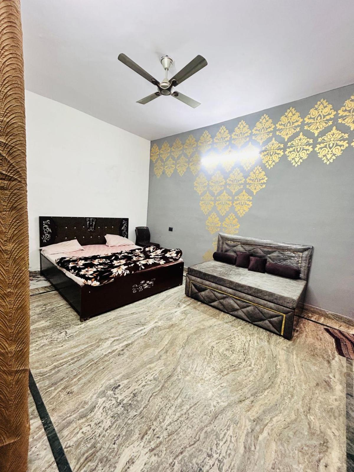 Agrawal Inn Guest House 马图拉 外观 照片